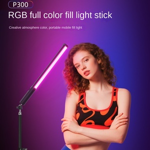 Luce di Riempimento RGB Portatile per <span class=keywords><strong>Fotografia</strong></span>, Lampada LED Ricaricabile USB per Trasmissioni dal Vivo all'Aperto - Product Image 4
