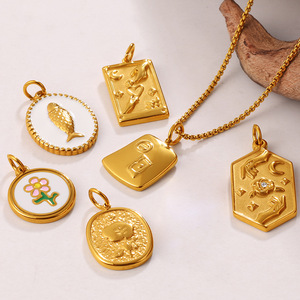 Amuletos de Reliquias Doradas |   Colgantes de Lujo Vintage de Acero Inoxidable Chapado en Oro PVD de 18K |   Impermeable, Hipoalergénico y Resistente al Deslustre - Product Image 3
