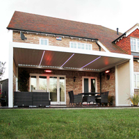 Pergola Bioclimatique Motorisée en Aluminium pour Extérieur - Écologique, Étanche, Design Naturel pour Balcon