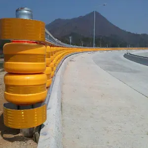 Factory Customization Plastic Barrel Drum Roller Type Traffic Barrier Highway Roller Barrier Road Roller Guardrail