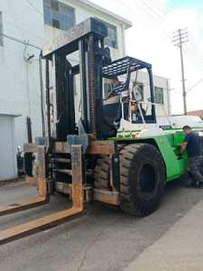 Komatsu รถยก24Ton FD240มือสองเครื่องยนต์ดีเซลเครื่องยนต์ญี่ปุ่นสภาพดีอะไหล่แกนแบริ่งมอเตอร์ - Product Image 5