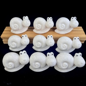 Décorations en cristal polies à la main en gros, artisanat de sculpture, forme d'animal, <span class=keywords><strong>escargot</strong></span> en jade blanc pour collection - Product Image 1