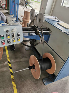 <span class=keywords><strong>Câble</strong></span> de descente FTTH monomode intérieur en PVC G652D/G657A <span class=keywords><strong>2</strong></span> conducteurs en cuivre <span class=keywords><strong>renforcé</strong></span> de fil d'acier 1 km/<span class=keywords><strong>2</strong></span> km Fibre GJXH - Product Image 4