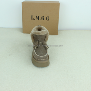 <span class=keywords><strong>Botas</strong></span> de Invierno para <span class=keywords><strong>Mujer</strong></span> Estilo <span class=keywords><strong>UGG</strong></span>, Antideslizantes, Transpirables, con Forro de Lana, PU y PVC, Suelas de Goma, Alta Calidad, OEM y ODM - Product Image 5