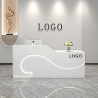 Petite table de comptoir minimaliste moderne pour magasin de vêtements, supermarché, entreprise, réception, espace d'accueil