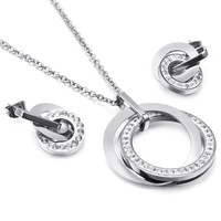 Nouvel accessoire en acier inoxydable, costume de sénior, Double anneau, pendentif, diamant, collier, boucles d'oreilles, costume de mode pour femmes