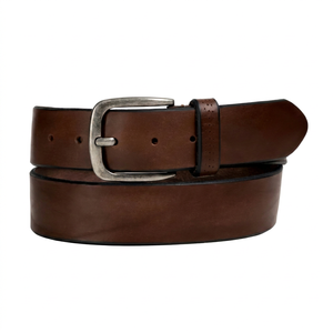 Cinturón de Cuero con Acabado Artesanal para Marcas de Moda Premium de Divine International - Product Image 1
