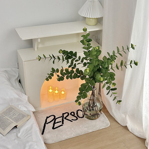 ต้นยูคาลิปตัสประดิษฐ์ ดอกไม้ผ้าไหมสีเขียวเข้ม ตกแต่งโต๊ะในร่ม งานแต่งงาน ใบไม้จำลองคุณภาพสูง ตกแต่งบ้าน - Product Image 1