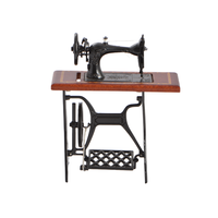 Machine à coudre pour maison de poupée avec fil Ciseaux Tissu Bois Métal Mini Accessoires pour maison de poupée