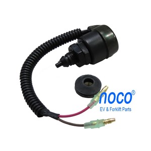 Accessoire pour voiturette de golf Yamaha G8 G2 G9 - J41-82550-02 Interrupteur de frein - Product Image 3