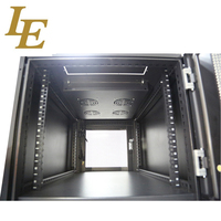 Armoire réseau 42U à porte grillagée pour centre de données, rack de serveur en acier SPCC à neuf plis, sur pied, protection IP20, certifiée CE ROHS