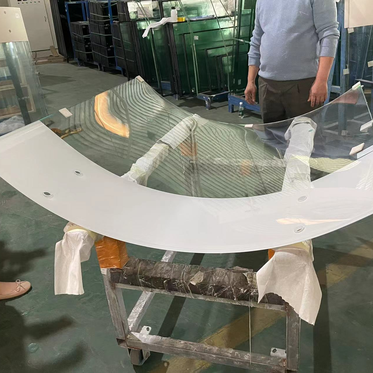 17.52mm curved laminated glass roof high quality bent tempered toughened laminated glass used for ceiling skylight canopy