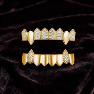 Dentaduras de Diamantes Ecológicas, Chapas Dentales en Tono Oro y Plata, Joyería Bucal Hip Hop para Hombres y Mujeres, Disponible al Mejor Precio - Product Image 1