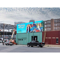 Nouveaux designs de mobilier urbain, panneaux d'affichage routiers / panneaux d'affichage numériques publicitaires LED en extérieur