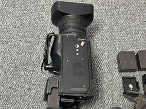 Good Price for AG-AC160AMC 1080P HD 22X Zoom Professional Handheld Dual SD/SDHC/SDXC <b>Memory</b> <b>Card</b> Video Conference System - Product Image 6