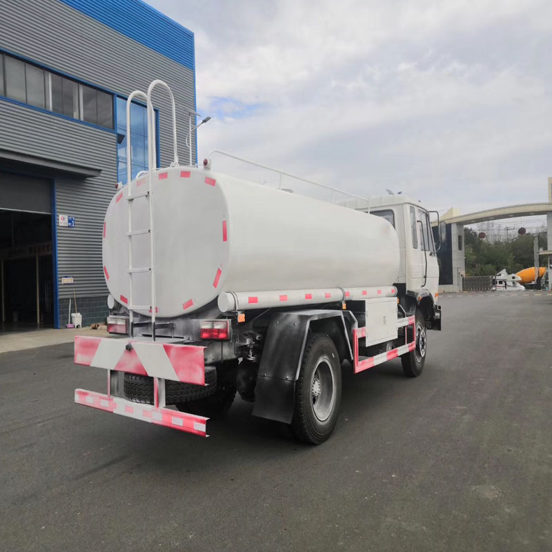 SINOTRUK HOWO 4x2 RHD резервуар для воды грузовик водяной спринклер полив тележка для уборки улиц Автомойка от производителя