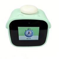 Réveil numérique parlant en français avec sonnerie sonore circulaire, fonction soleil, plusieurs modes, sans batterie, et compatible avec la voix IA LLM