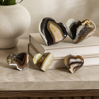 Cœur en Agate Rayée Marron Polie de 5-6 cm – Pierre de Guérison, Décoration d'Intérieur, Cadeau de Méditation, Objet de Collection