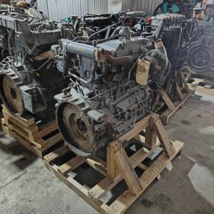 Motor diésel original ISUZU 4HK1 hecho en Japón 5.2L motor de 4 cilindros para excavadoras, cargadoras y equipos de construcción usados - Product Image 2