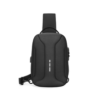 Vente directe d'usine Sac de poitrine rigide de grande capacité pour hommes avec interface USB