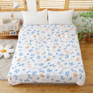 100% Bamboo Fiber Summer Baby <strong>Blanket</strong> Modern Quilted Style Portable and Comfortable Ice Silk Comforter - Product Image 3