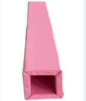 Protection de poteau et de barrière en PVC de 5 cm d'épaisseur de la marque Caron avec rembourrage en mousse C3 et logo personnalisé pour le rugby