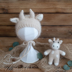 Nouveau-né Photographie Props <span class=keywords><strong>Kit</strong></span> <span class=keywords><strong>Tricot</strong></span> Angora Vache Chapeau Beige Alpaga Bull Jouet Neutre Photo Prop <span class=keywords><strong>Bonnet</strong></span> Crochet Bébé Posant Poupée - Product Image 1