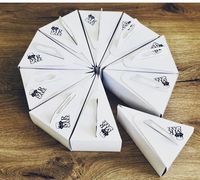 Emballage alimentaire durable en papier kraft enduit, boîte à gâteau triangulaire transparente, boîte à gâteau en tranches, boîte à gâteau de mariage