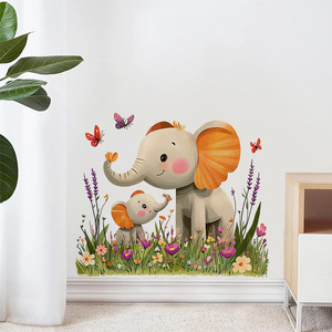 Autocollants muraux en forme d'arbre pour chambre d'enfant - Vinyle imperméable, adorables autocollants en aquarelle d'éléphant, de cerf, de chaton et d'hérisson pour la décoration de la chambre d'enfant - Product Image 6