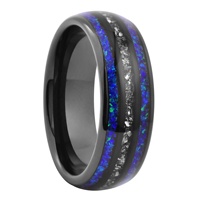 Bagues de fiançailles et de mariage en tungstène noir avec opale bleue écrasée et météorite serties en sangle