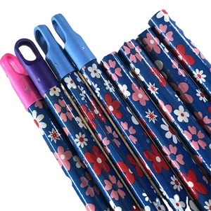 Fournitures de nettoyage en gros : Manches en bois enduites de PVC pour balais et pelles à poussière, manches en bois pour balais à plancher - Product Image 2