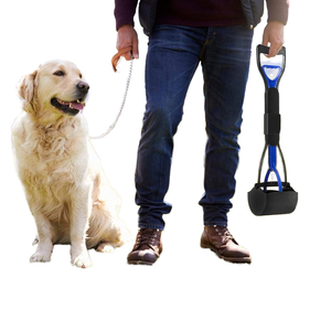 Ramasse-crottes pour chien en plastique incassable, réutilisable et durable, design pliable à ressort - Product Image 6