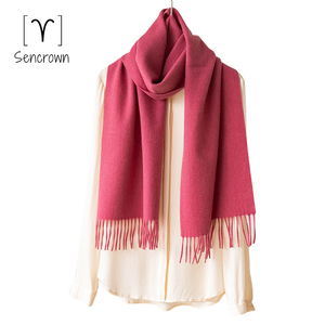 Sciarpa di Lusso in Lana <span class=keywords><strong>25</strong></span>: Tinta Unita, Morbida, Traspirante, Elegante, Unisex, Lunga, con Frange, Calda, Accessorio Invernale per Uomini e Donne, Ideale per Coppie - Product Image 1