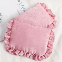 Pochette à maquillage rembourrée et plissée personnalisée, sac de rangement cosmétique de haute qualité, sac de voyage portable, sac de toilette pour femmes