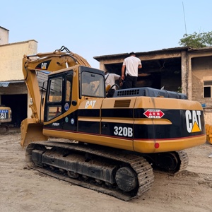 Excavadora CAT 320B con Cucharón de Excavación, Equipo de Construcción Hidráulico Usado - Product Image 3