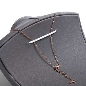 Expositor de Joyería de Terciopelo Pulido, Soporte para Collares y Colgantes, Maniquí Decorativo para Mostrador, Diseño Personalizado - Product Image 6