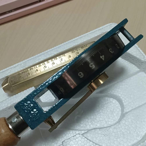 เกจวัดระดับน้ำมันแบบเมตริกเกรดอุตสาหกรรม 5M 20M ด้ามไม้ OEM ปรับแต่งได้ ไม่เกิดประกายไฟ ไม่เป็นแม่เหล็ก สำหรับถังน้ำมันและแก๊ส - Product Image 5