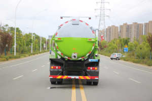 Nuovo caldo SHACMAN HOWO 12000l capacità di aspirazione delle acque reflue camion per servizi comunali efficienti - Product Image 5