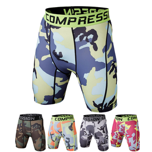 Shorts de sport pour hommes à imprimé camouflage, séchage rapide, anti-humidité, avec cordon de serrage, design tricoté décontracté, vente en gros - Product Image 1