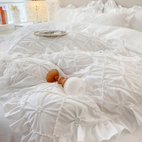 Ensemble de literie de luxe à plis pincés Queen Size léger doux élégant géométrique froncé fleurs ensemble de lit avec volant