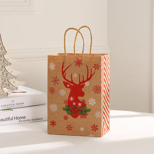 Bolsa de Regalo Navideña de Papel Kraft de Lujo con Asas, Impresión Personalizada, Proveedor de Empaques para Fiestas de Año Nuevo - Product Image 5