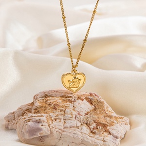 Collar de Acero Inoxidable con Colgante de Retrato de Ángel Personalizado y Moderno, Cadena para Clavícula, Estilo de Lujo Ligero para Fiesta - Product Image 4