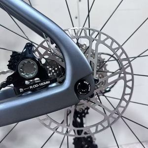 Vélo <span class=keywords><strong>de</strong></span> route à cadre rigide en fibre <span class=keywords><strong>de</strong></span> carbone ShiMa-no 105DI2 OEM, 700C, 24 vitesses, frein à disque hydraulique, léger, super léger, pour la course - Product Image 4