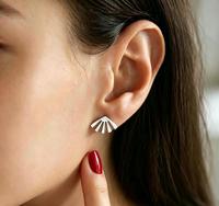 Boucles d'oreilles soleil en acier inoxydable, forme éventail, minimalistes, géométriques, à lignes rayonnantes