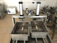 Machine à tofu utilisant la fabrication d'un tofu automatique
