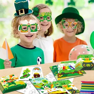 HUANCAI St. Patrick's Day Mini Coloring Book Kids Gift Fillers Graffiti Painting Book For Lucky Shamrock Party
