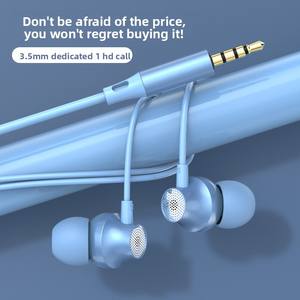 Audífonos Intrauditivos Metálicos con Cable, Conector Plano de 3.5mm Tipo-C, Micrófono con Control en el Cable, Bajos Potentes, Cable TPE - Product Image 3