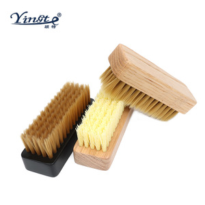 Cepillo para zapatos de madera Yinste con cerdas de pelo de cerdo para uso en residencias de ancianos - Product Image 3