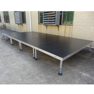 Scène extérieure modulaire en aluminium portable de 4x4 pieds, hauteur réglable, montage facile, plateforme antidérapante pour les événements DJ - Product Image 2