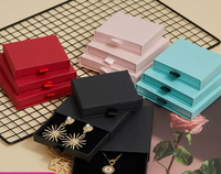 Boîtes à bijoux en carton ondulé personnalisées pour colliers, bracelets et boucles d'oreilles, emballage de tiroir en gros pour ensembles de bijoux